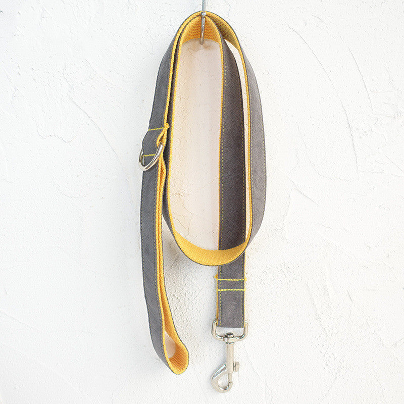 Retractable pet leash set