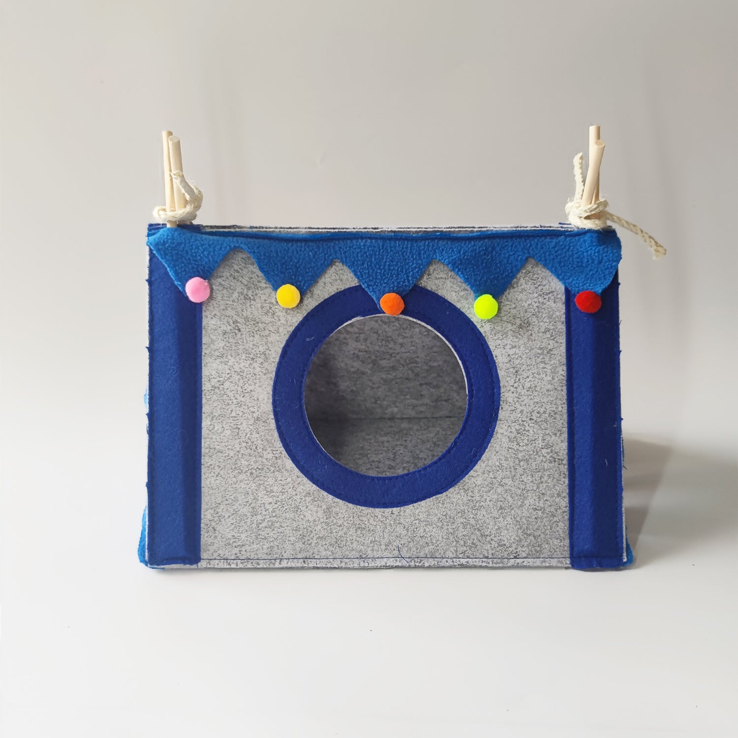 Small Pet Rabbit Nest